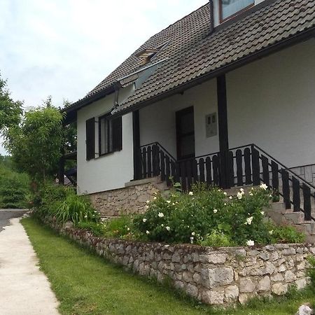 Apartment And Rooms Nevenka Poljanak Esterno foto